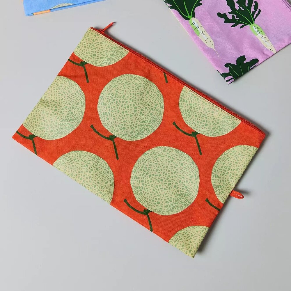 NWOT Baggu Go Pouch Large - Yubari (Japanese Produce) - Picture 6 of 6